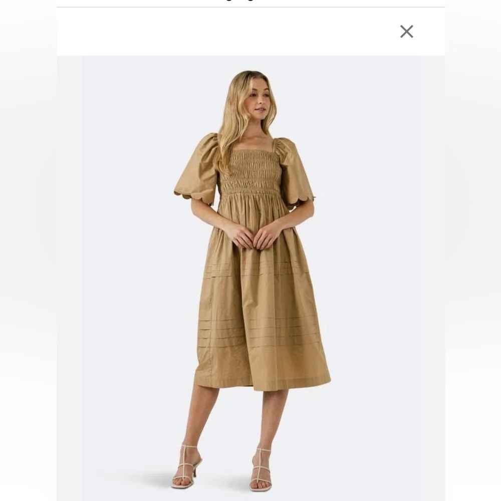 NWT A-line midi dress with scallop details in Tan
